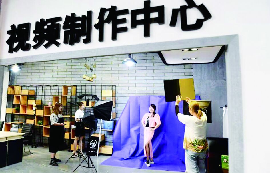 电商时代的西柳服装产业