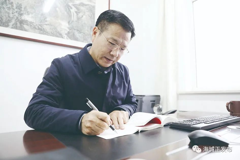 海纳英才 城就未来以“专”字贯穿工作始终 推动水利事业高质量发展