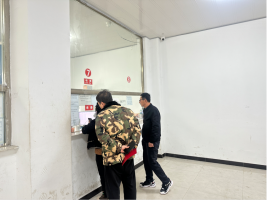 暖气逾期报停 火速解决群众问题