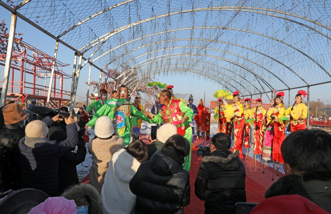 宴请四海宾朋 邀君赏冰玩雪