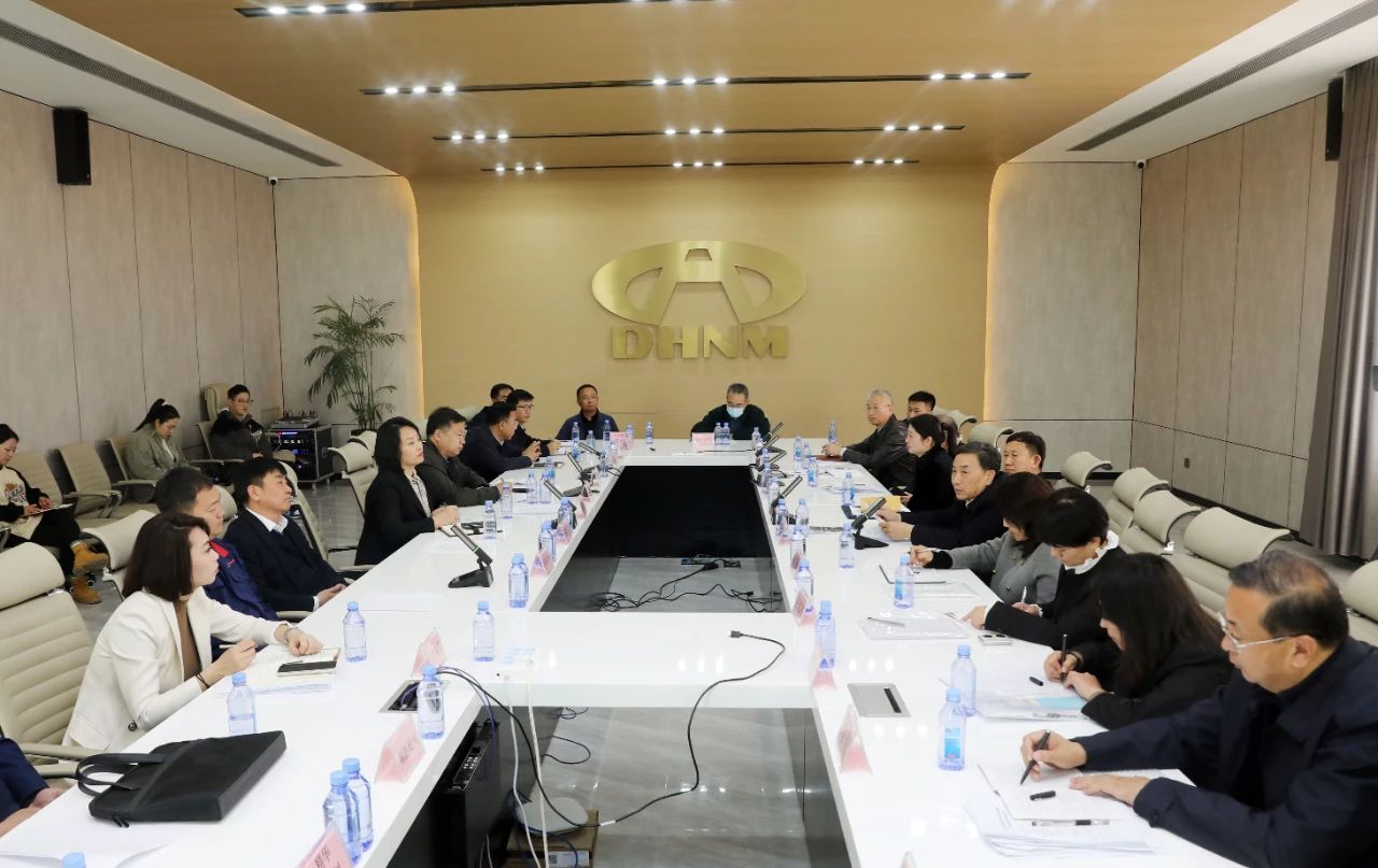 省人大教科文卫委员会调研组来海调研