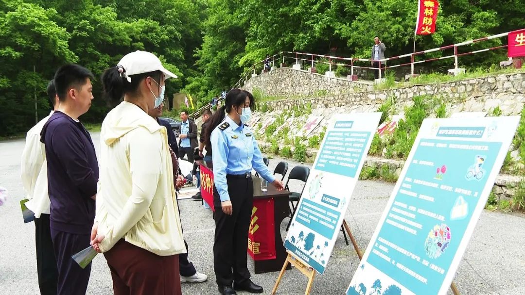 【“两为”大比武】鞍山市生态环境局海城分局开展生物多样性保护宣传活动