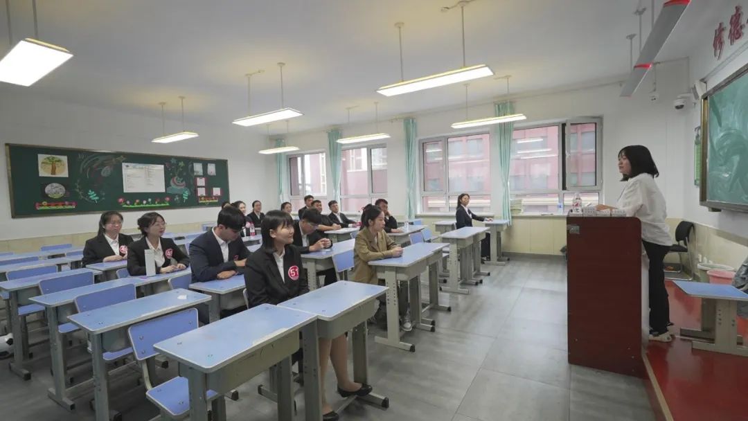 抛出橄榄枝 引得“优生”来！90名“双一流”建设高校毕业生来海面试参观