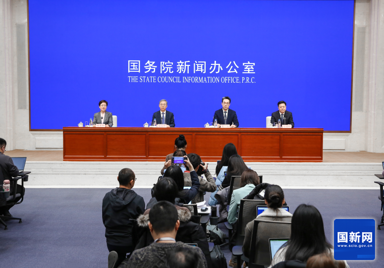 【特别关注】国家发改委：买手机、平板等数码产品给予补贴