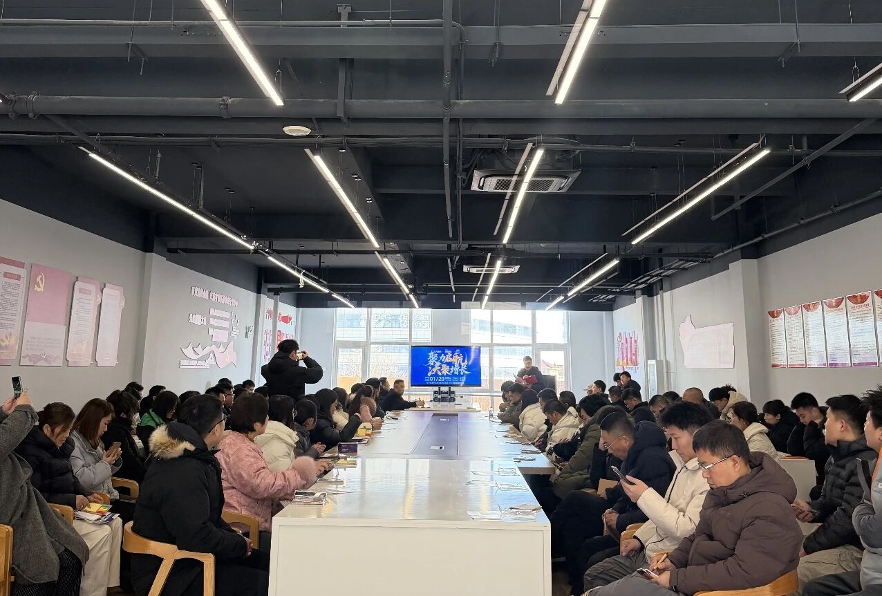 【跨境电商，让“海城质造”出海】产业互鉴谋升级 跨境共赢启新程 海城市服装箱包企业代表团赴葫芦岛泳装产业带参观考察