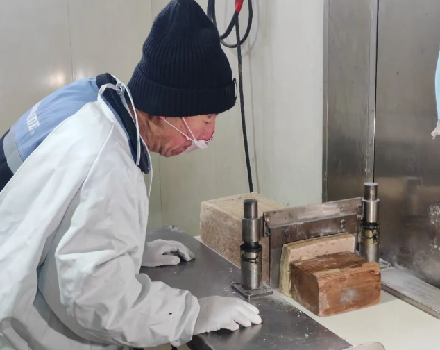 【非遗过大年】一勺馅料裹团圆 百年匠心煮年味