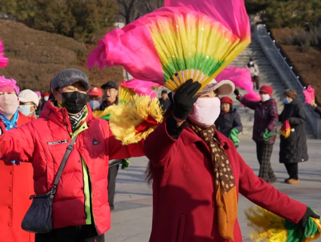 【2026新春走基层】海城新春暖意浓 市井烟火尽是年